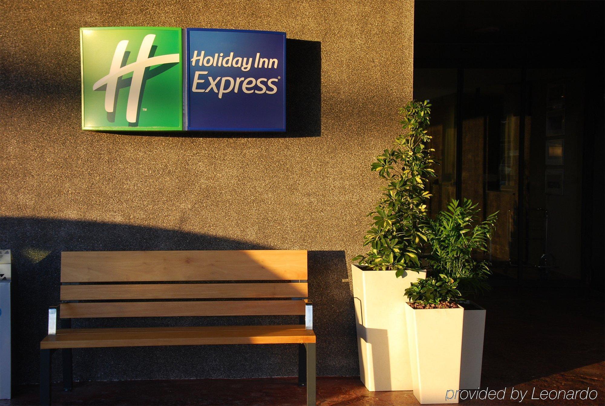 Holiday Inn Express Campo De Gibraltar-Barrios, An Ihg Hotel Los Barrios Eksteriør billede